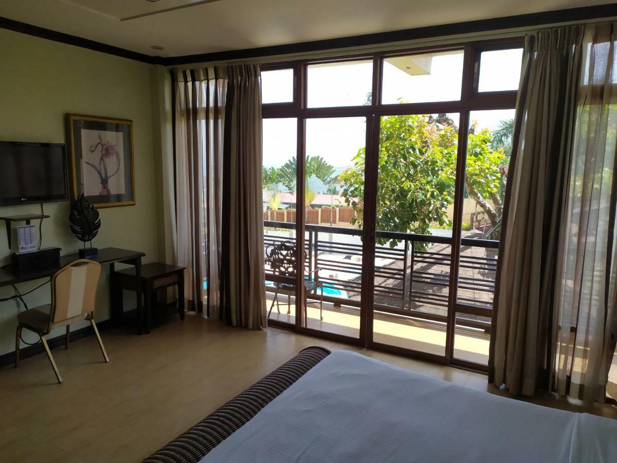 Seascape Resort Batangas Ngoại thất bức ảnh